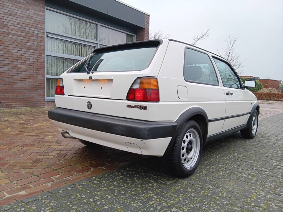 Bild 6/86 von Volkswagen Golf II GTi 1.8 (1990)