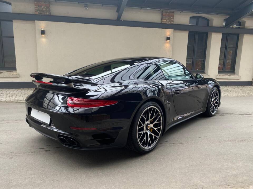 Bild 11/44 von Porsche 911 Turbo S (2013)