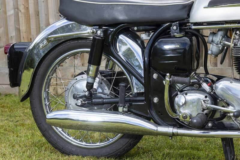Immagine 9/39 di Norton 650 SS (1964)