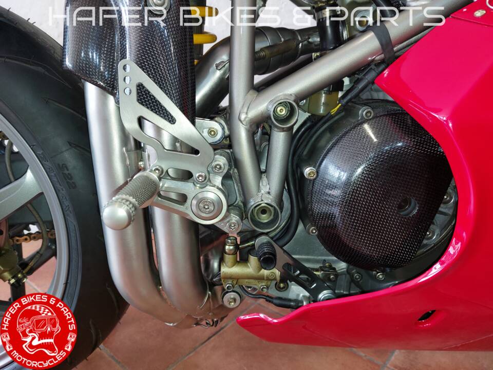 Imagen 21/33 de Ducati DUMMY (2000)