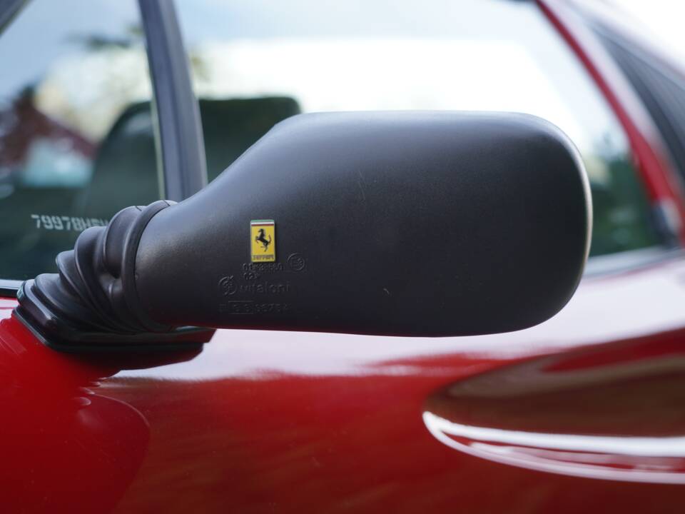 Immagine 25/100 di Ferrari 208 GTS Turbo (1989)