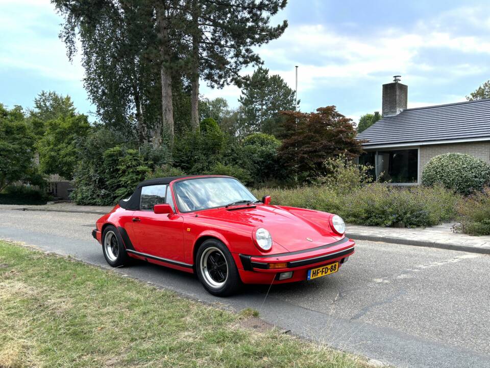 Image 12/20 of Porsche 911 Carrera 3.2 (1984)