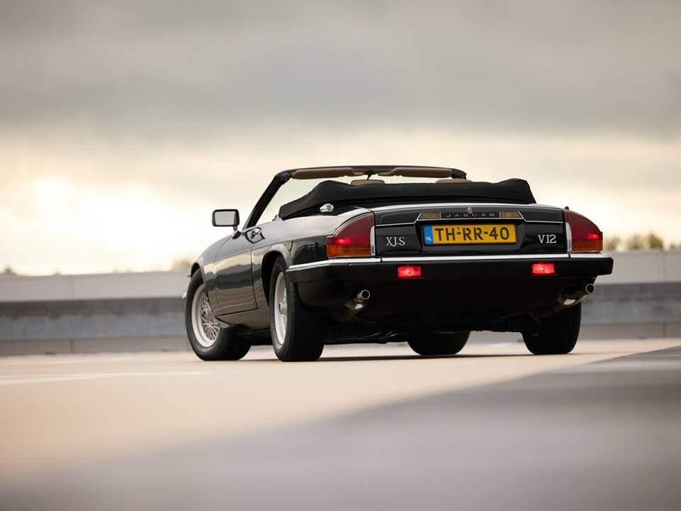 Imagen 29/37 de Jaguar XJ-S Convertible (1989)