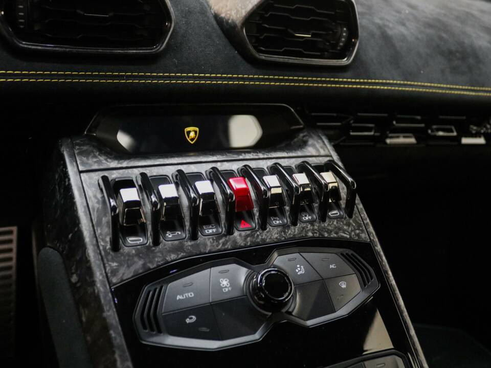 Bild 31/71 von Lamborghini Huracán Performante (2017)