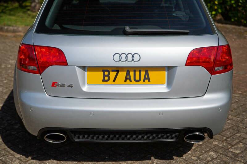 Image 26/50 de Audi RS4 Avant (2006)