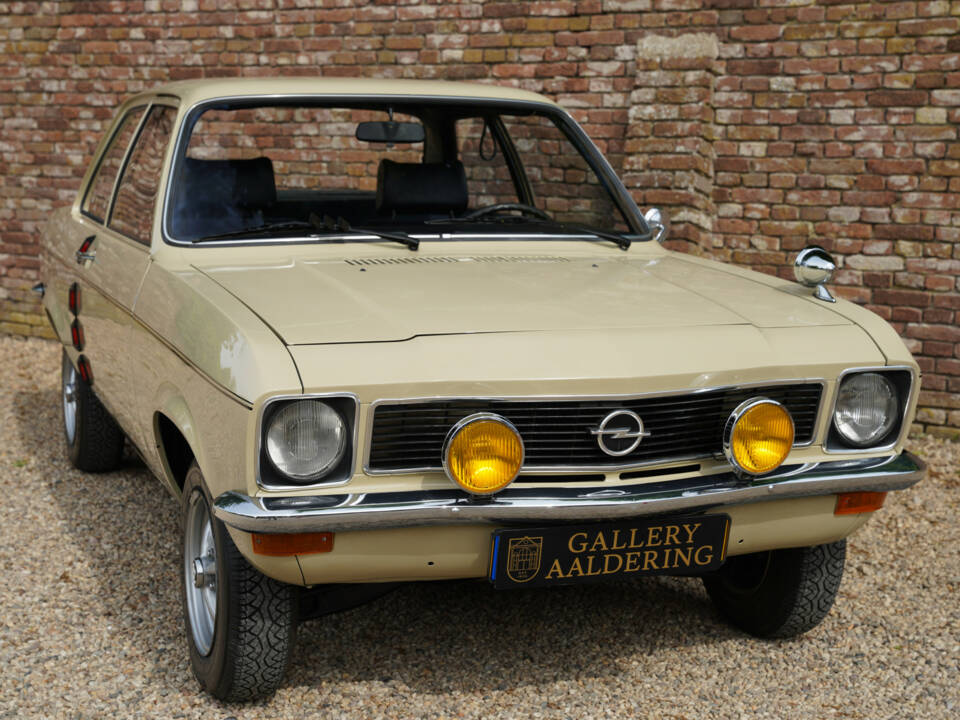 Bild 23/50 von Opel Ascona 1,2 S (1975)