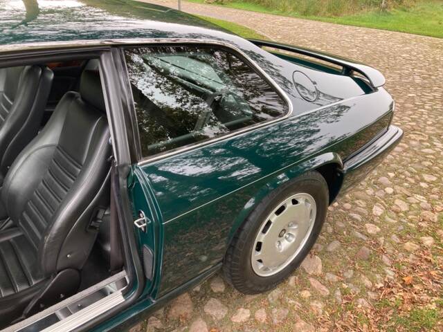 Image 15/47 of Jaguar XJS 6.0 V12 (1992)
