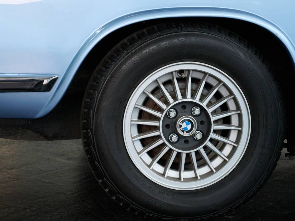 Bild 35/50 von BMW 2002 Baur (1975)