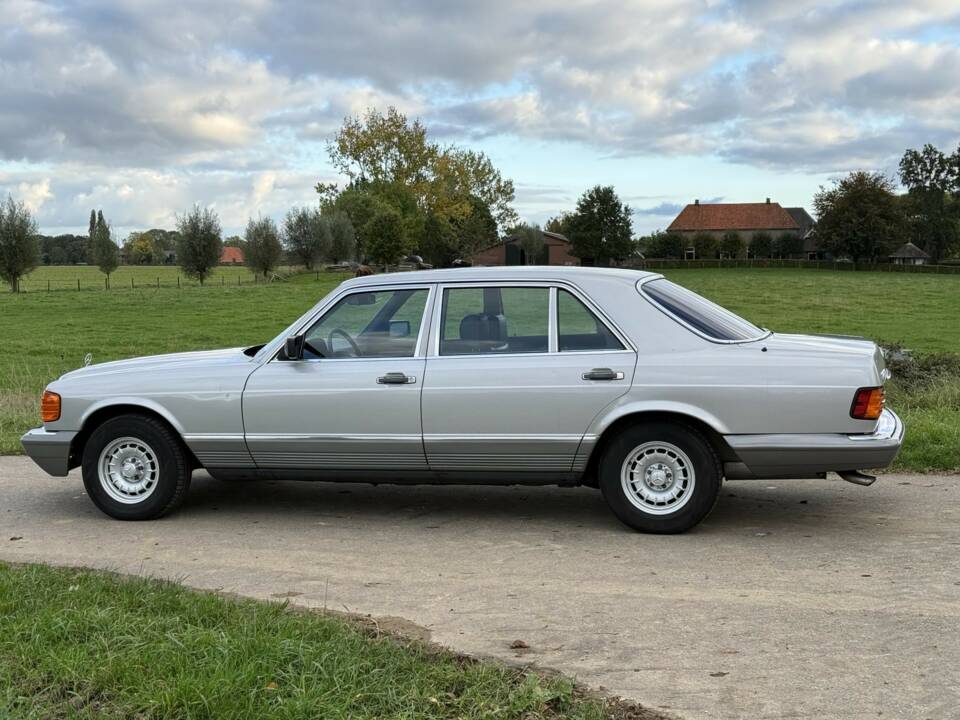 Bild 3/20 von Mercedes-Benz 500 SEL (1985)