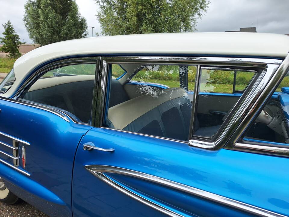 Image 9/34 of Oldsmobile Series 88 Holiday Hardtop (1958)