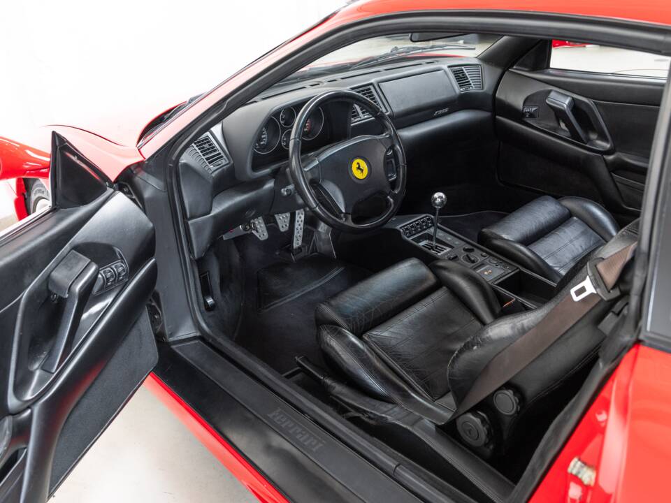 Afbeelding 9/40 van Ferrari F 355 Berlinetta (1996)
