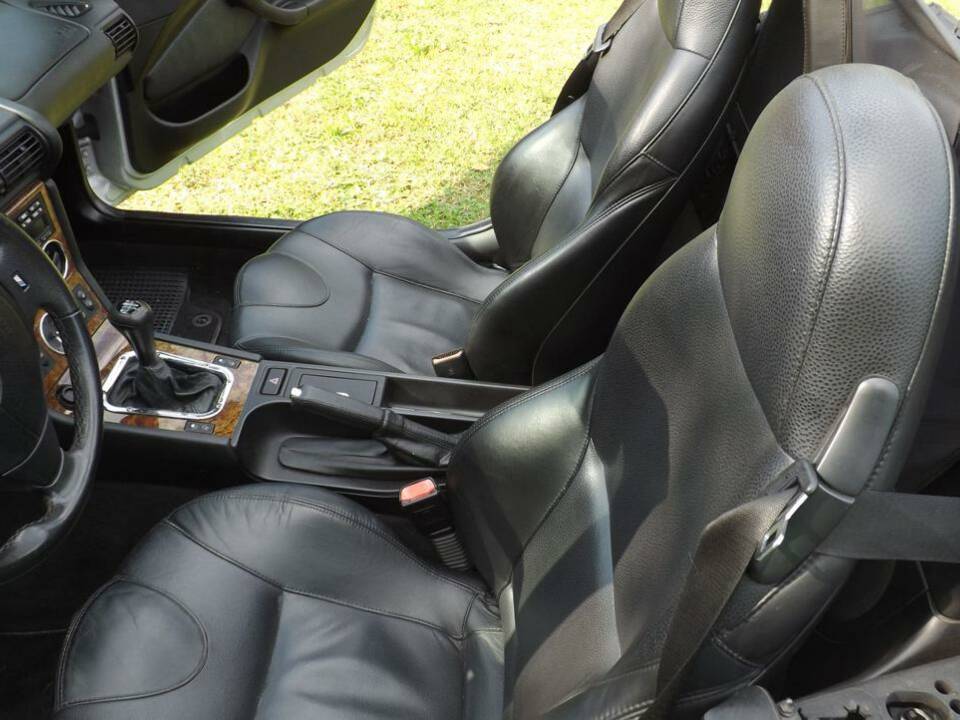 Bild 30/50 von BMW Z3 Coupé 2.8 (2000)