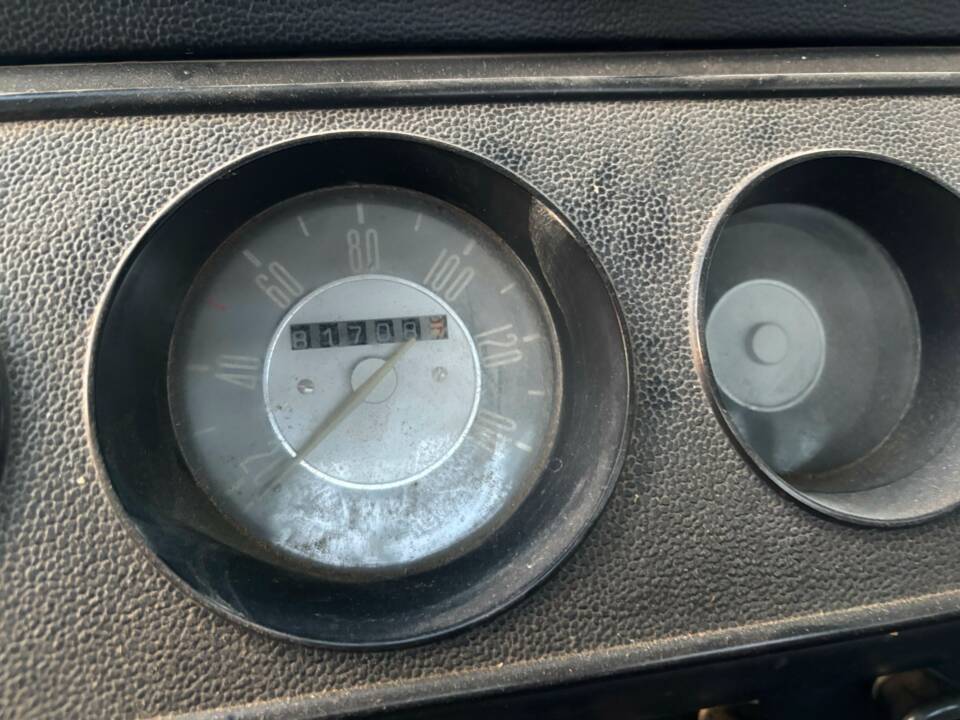 Image 24/26 of Volkswagen T2a Pritsche (1969)