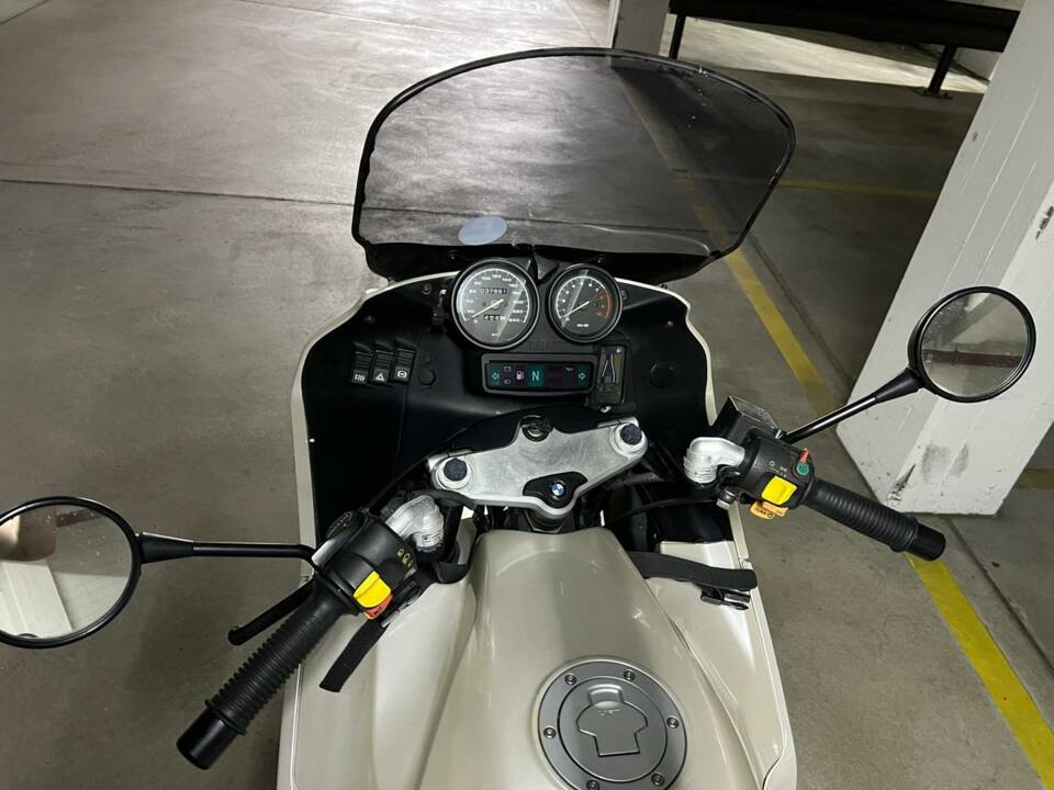 Immagine 4/7 di BMW R 1100 RS (1993)