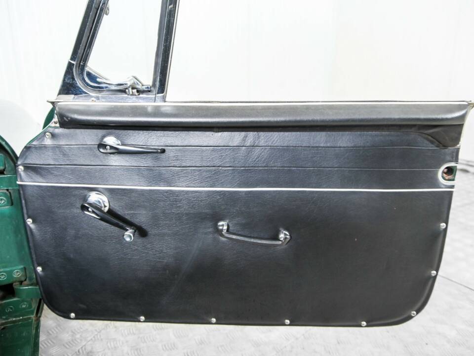 Afbeelding 33/50 van MG MGB (1965)