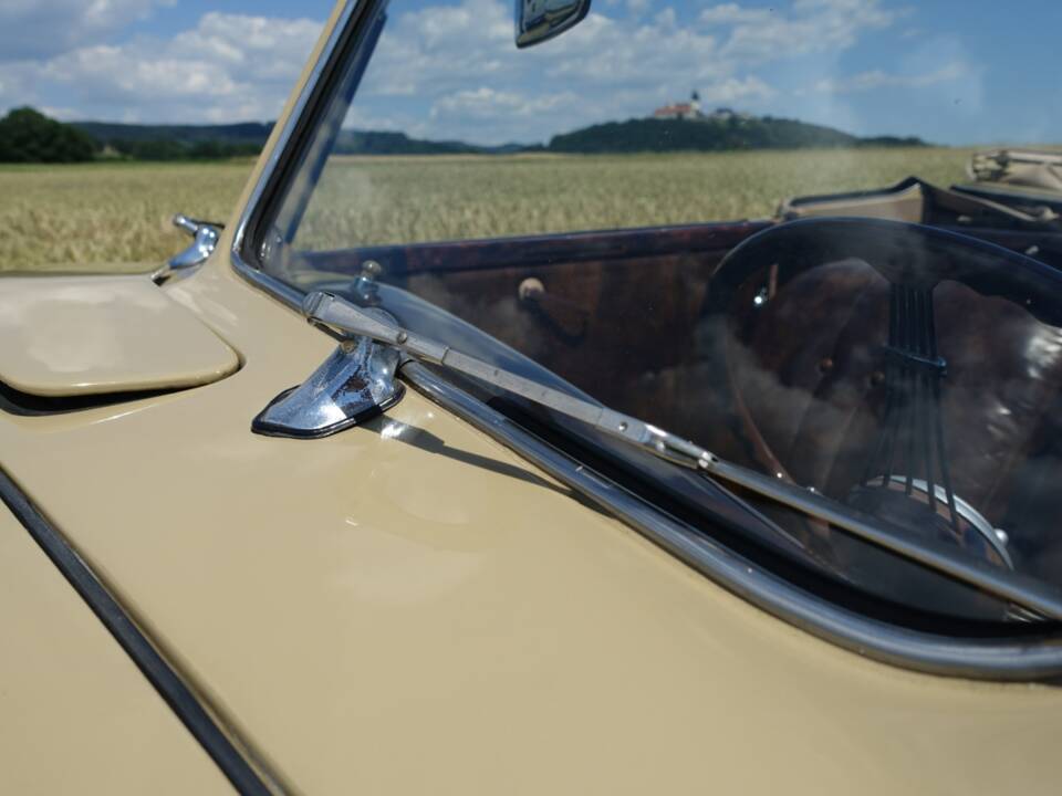 Immagine 29/44 di Ford V8 (1938)