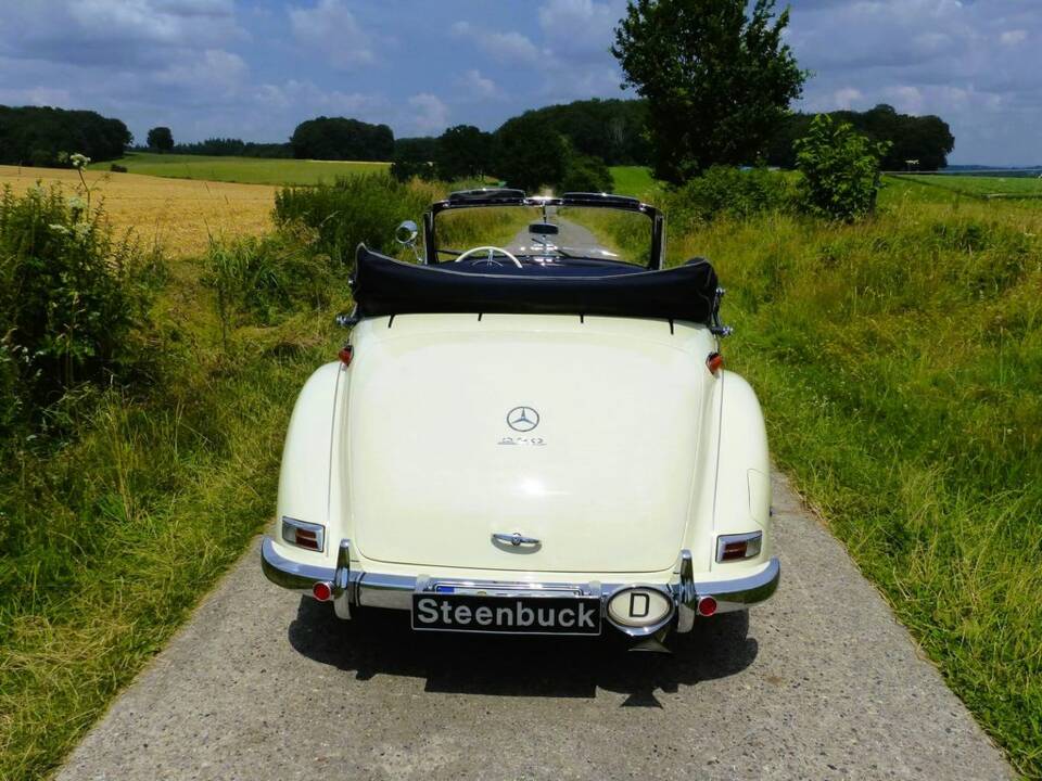 Mercedes-Benz 220 Cabriolet A (W 187) 1955