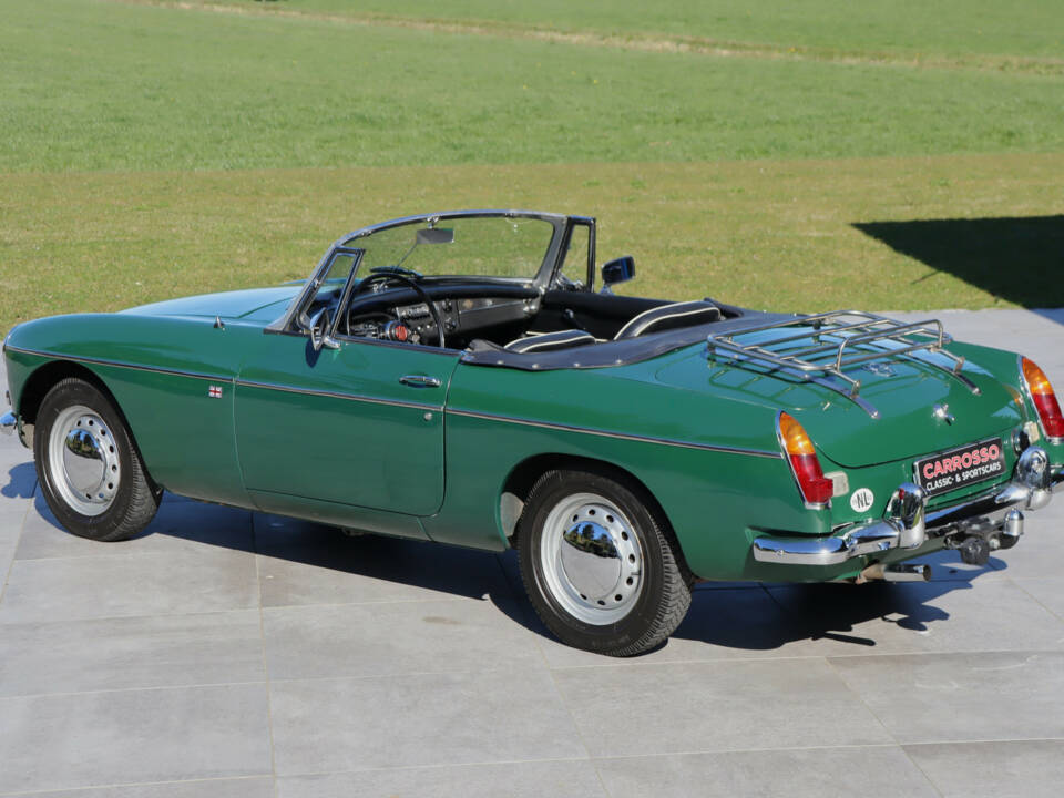 Bild 12/50 von MG MGB (1965)
