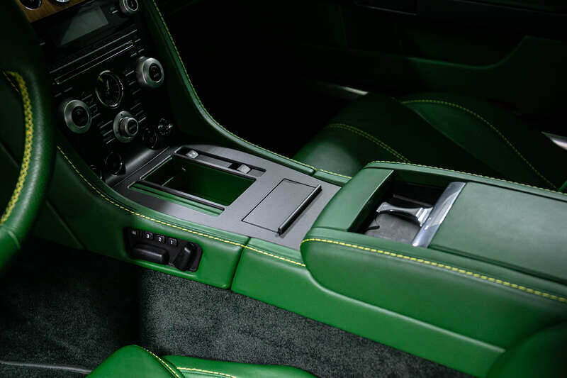 Immagine 24/43 di Aston Martin V8 Vantage (2010)