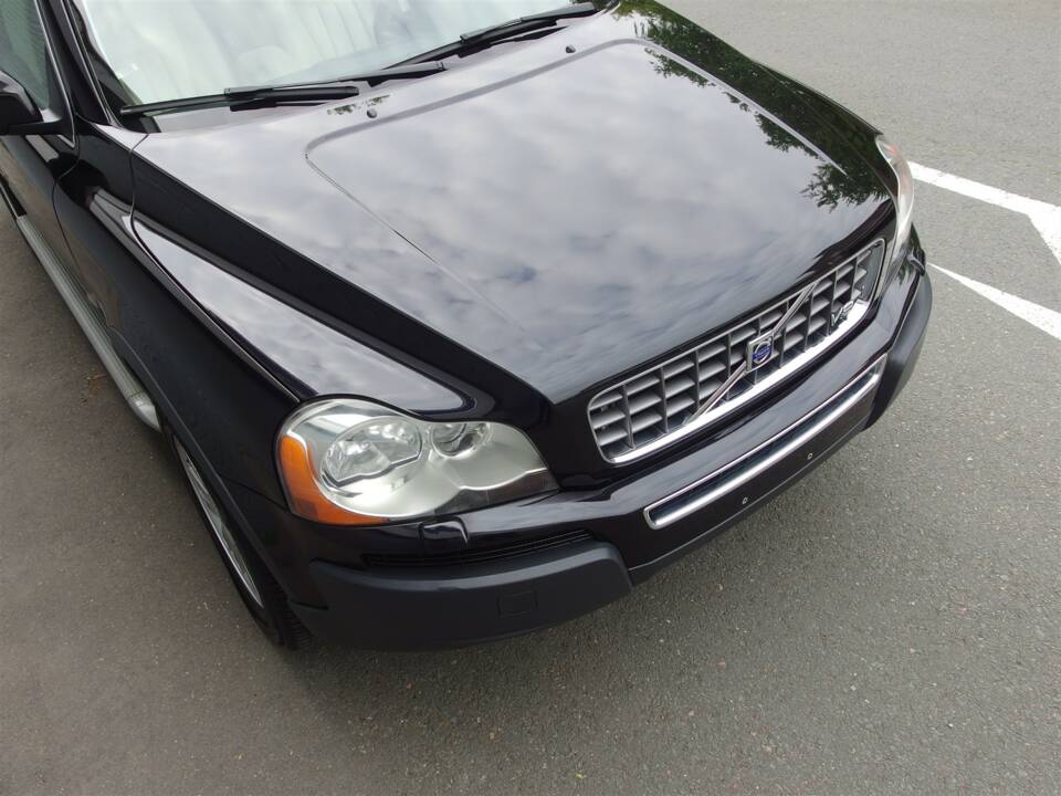 Bild 9/97 von Volvo XC90 V8 (2005)
