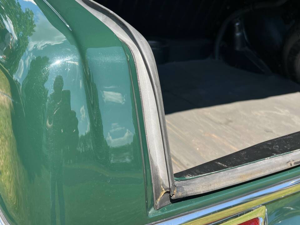 Image 11/19 of Mercedes-Benz 280 S (1968)