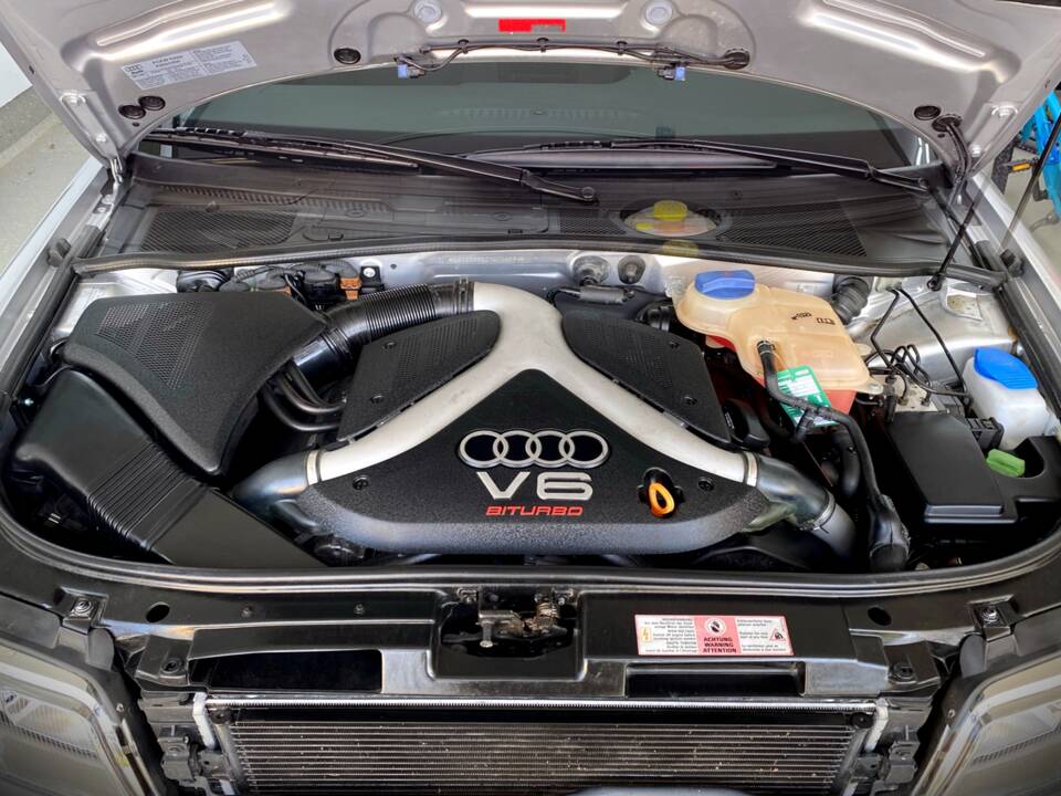 Image 9/50 of Audi S4 Avant (2001)