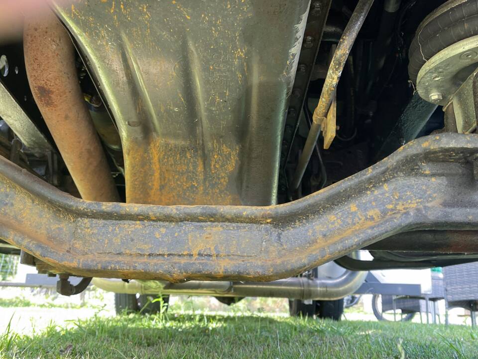 Image 49/50 de International Harvester K6 (1942)