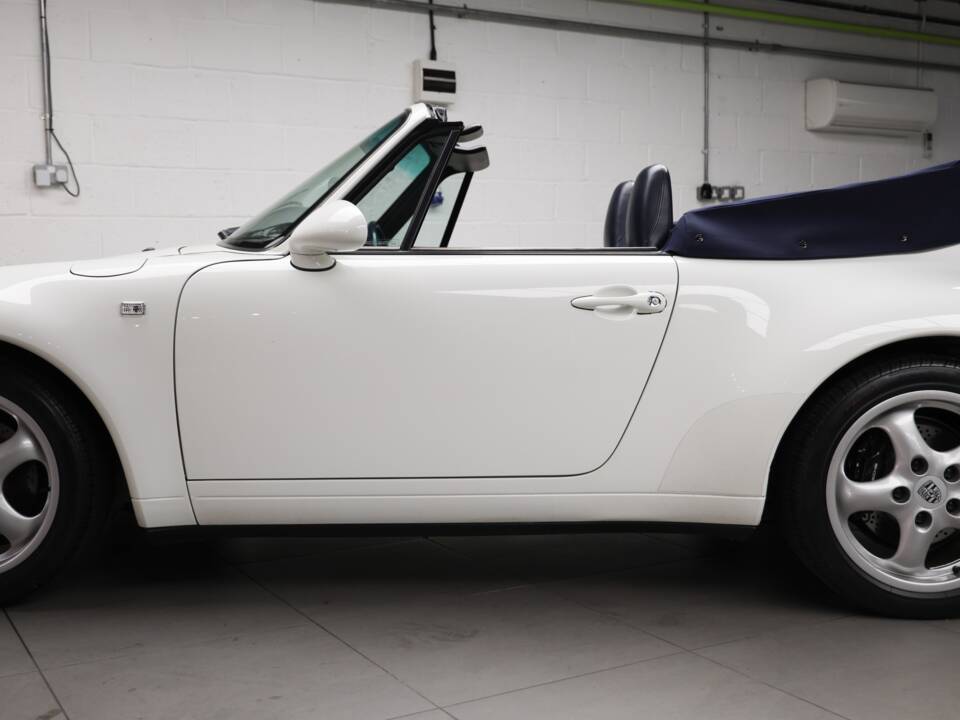 Afbeelding 38/50 van Porsche 911 Carrera (1994)