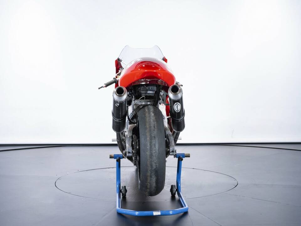 Bild 3/50 von Ducati DUMMY (1999)