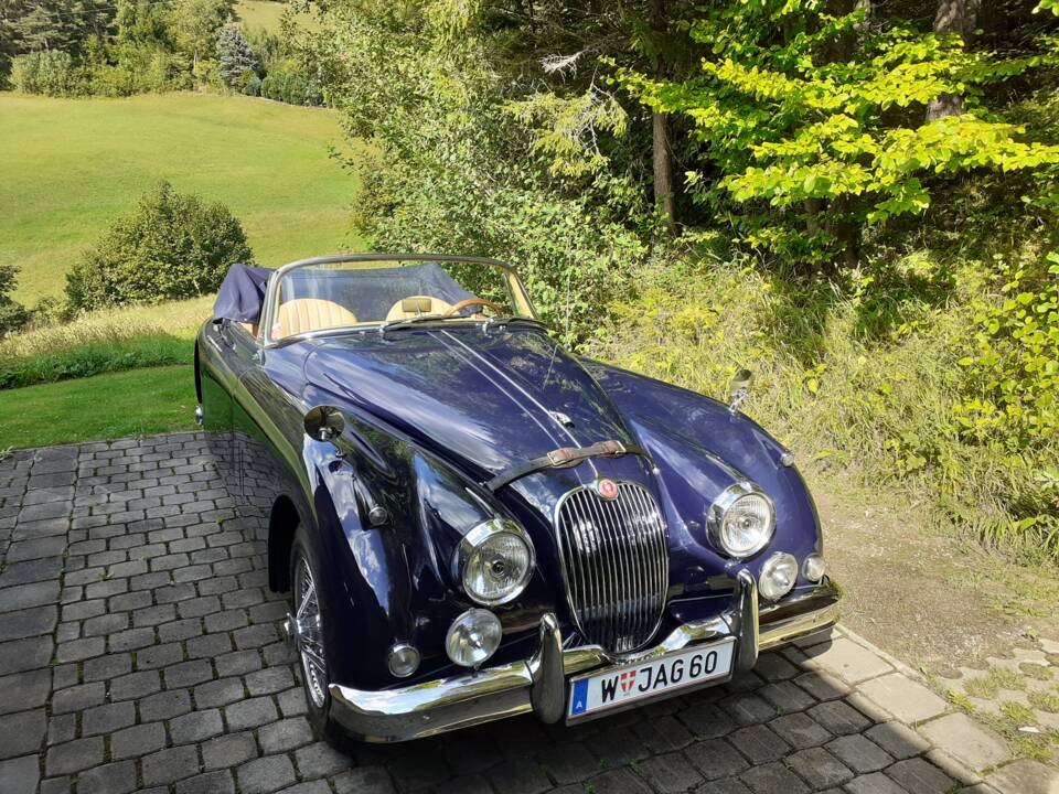 Image 3/64 of Jaguar XK 150 3.8 SE DHC (1960)