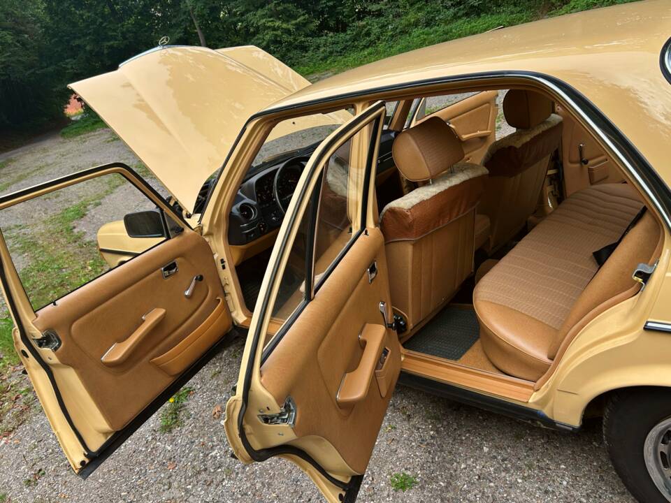 Image 10/12 of Mercedes-Benz 300 D (1980)