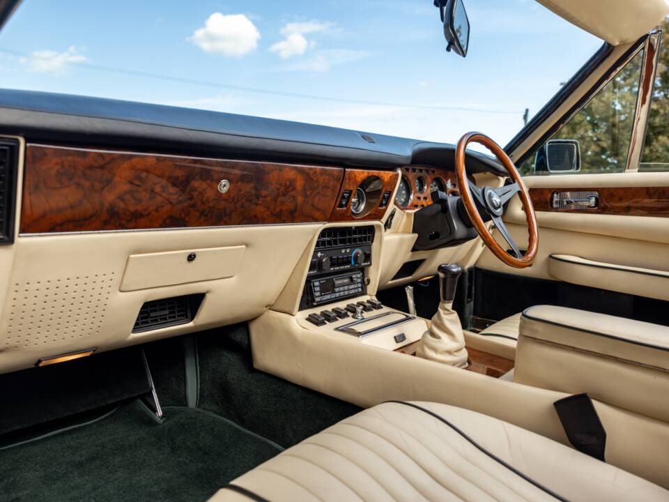 Bild 55/70 von Aston Martin V8 Vantage Volante X-Pack (1989)