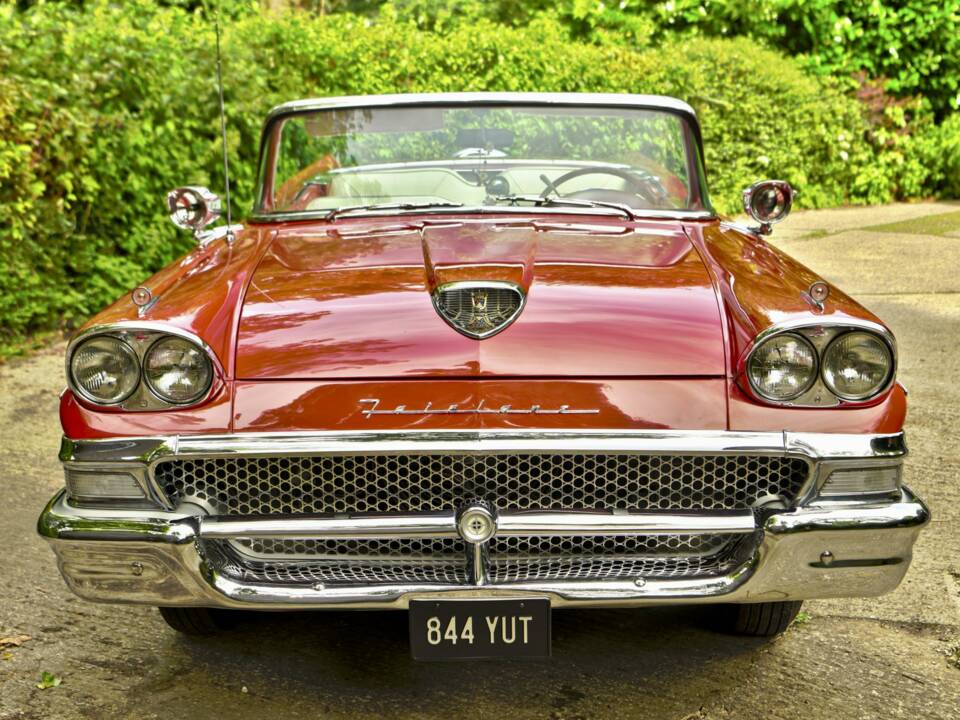 Bild 10/50 von Ford Fairlane 500 Skyliner (1958)