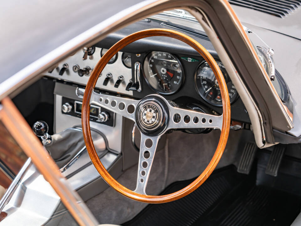 Bild 23/42 von Jaguar E-Type 3.8 (1962)