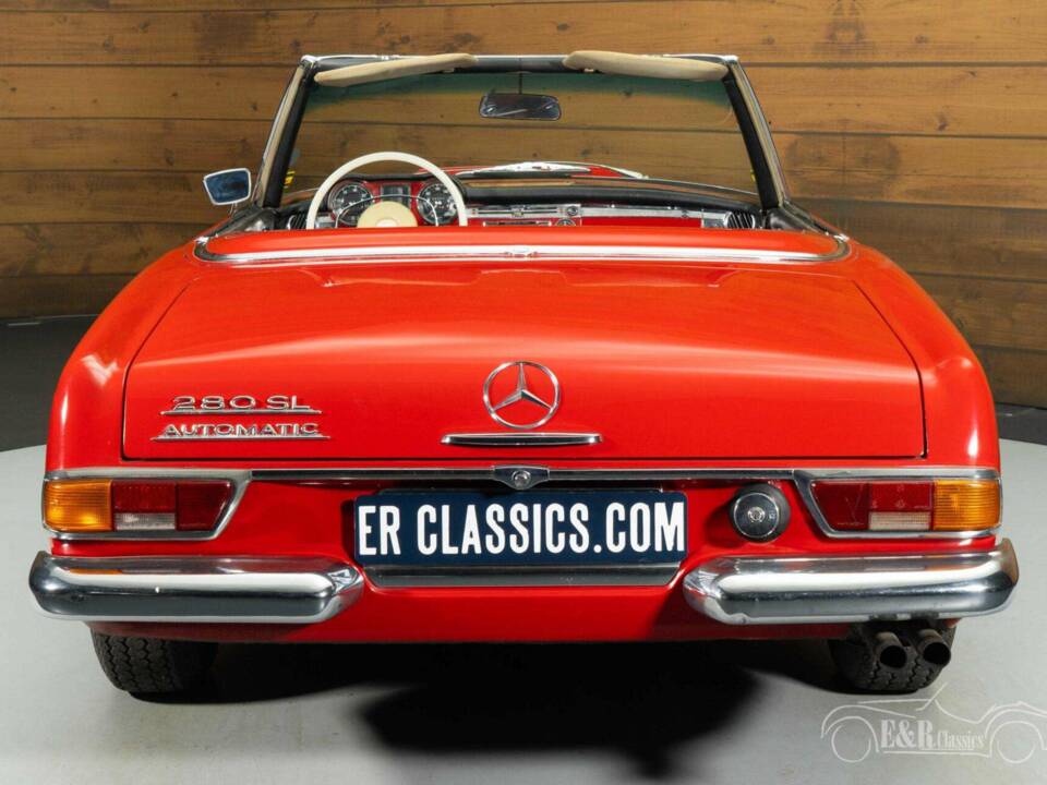 Image 14/19 de Mercedes-Benz 280 SL (1968)