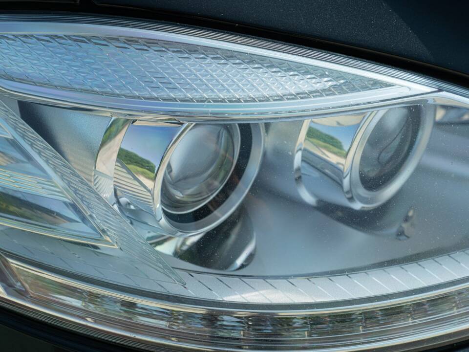 Immagine 15/50 di Mercedes-Benz S 350 CDI BlueEFFICIENCY L (2011)