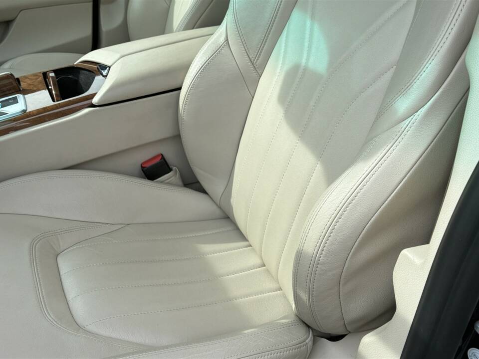 Image 18/53 of Maserati Quattroporte GTS (2013)