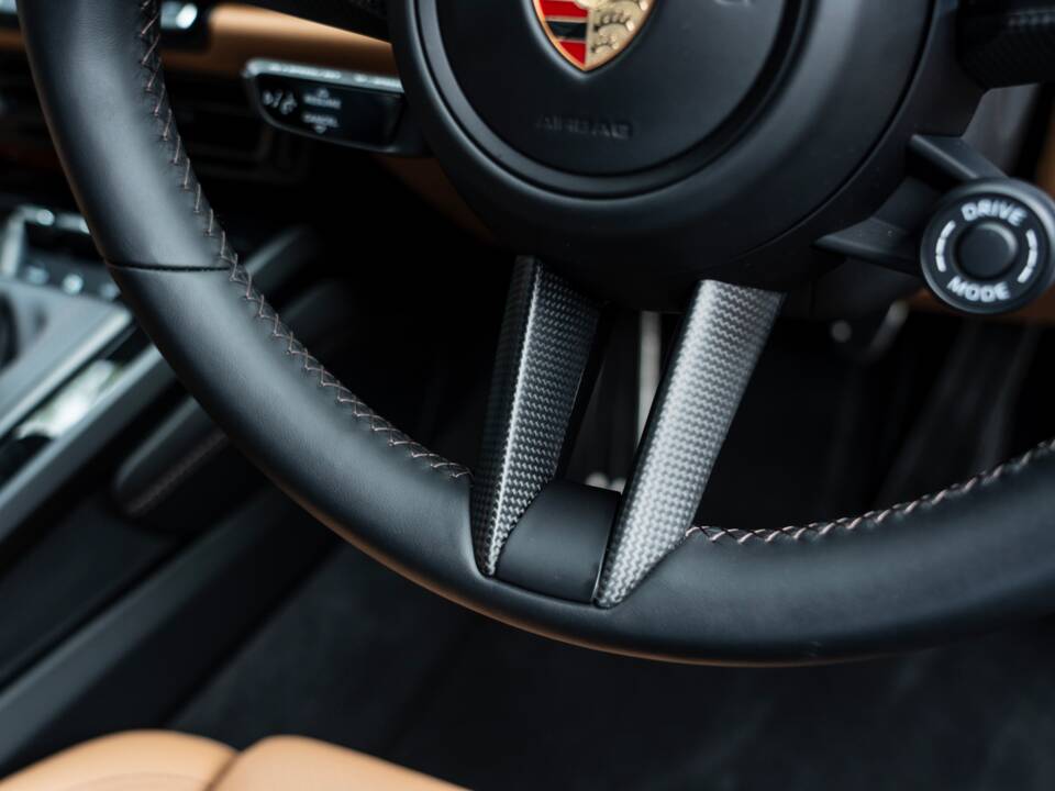 Afbeelding 29/62 van Porsche 911 GT3 Touring (2023)