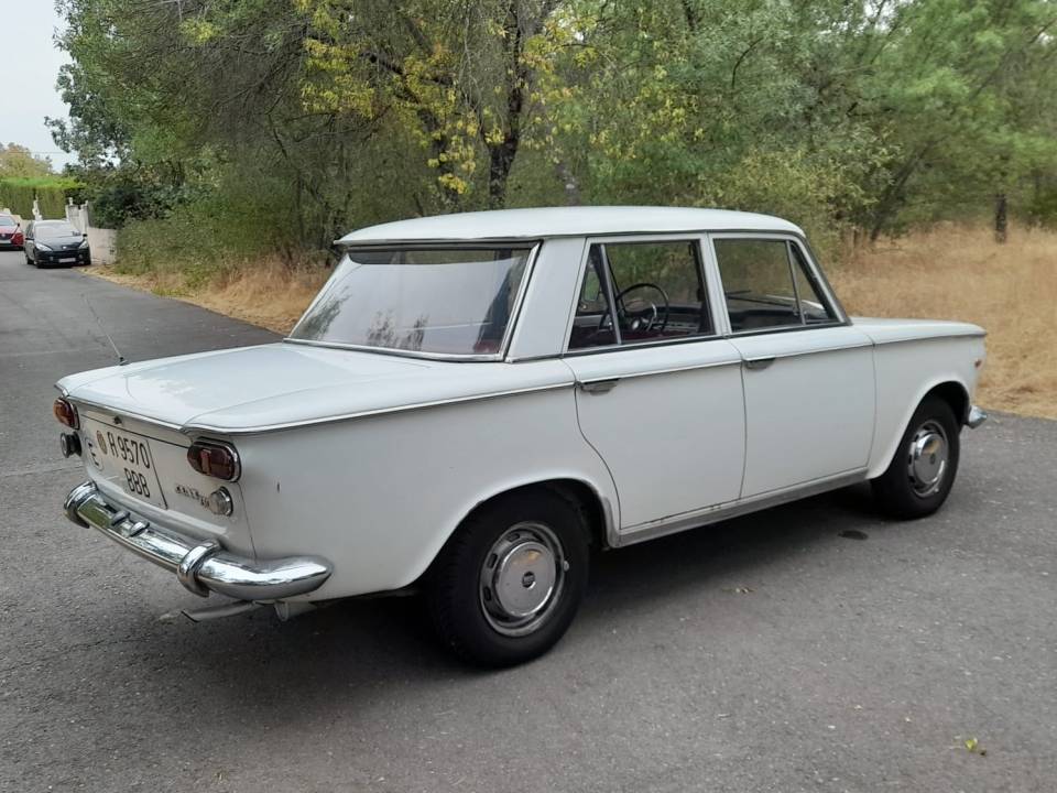 Image 7/51 of FIAT 1300 (1964)