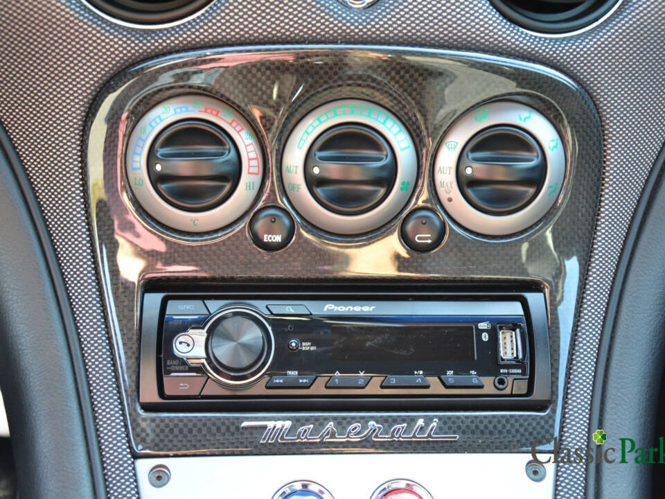 Bild 32/50 von Maserati GranSport 4.2 (2006)