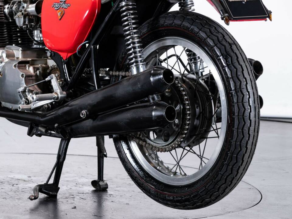 Imagen 17/50 de Honda CB 750 Four (1973)