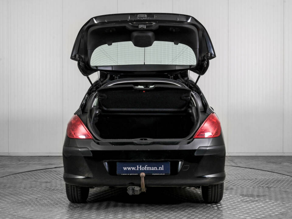 Bild 38/48 von Peugeot 308 1.6 VTi 120 Break (2008)
