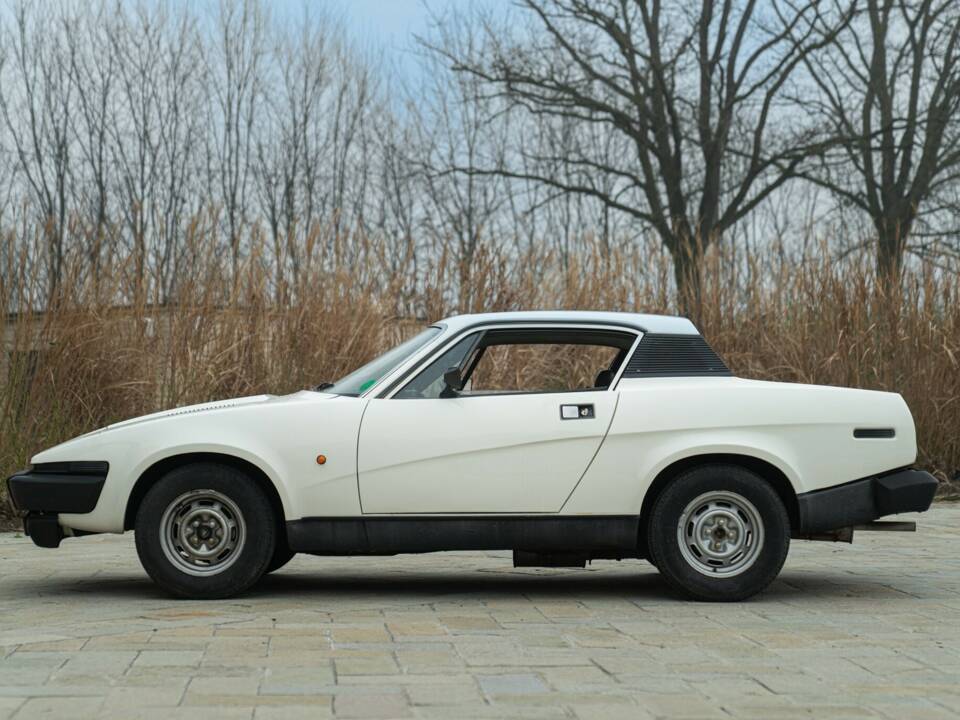 Image 5/50 of Triumph TR 7 Europa (1977)