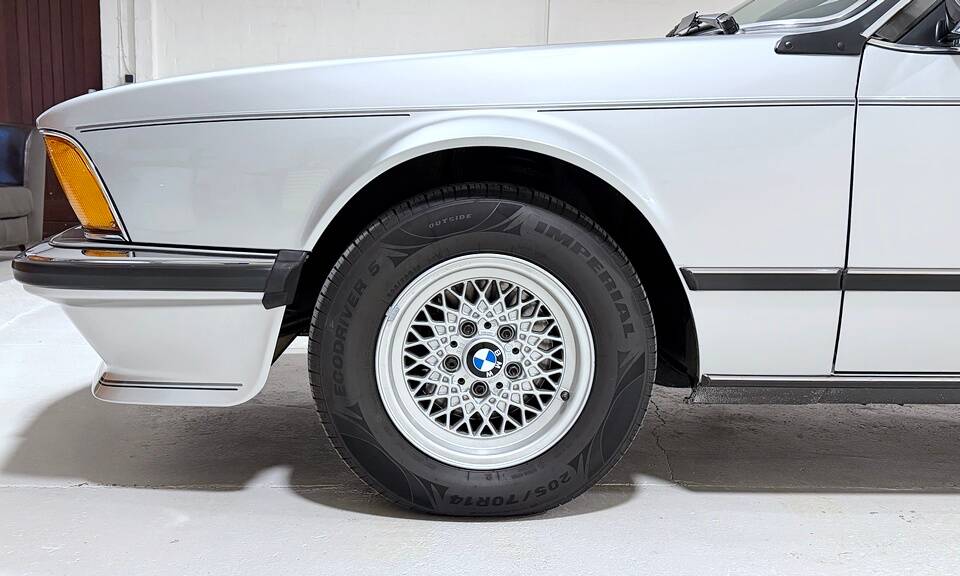 Bild 9/37 von BMW 635 CSi (1985)