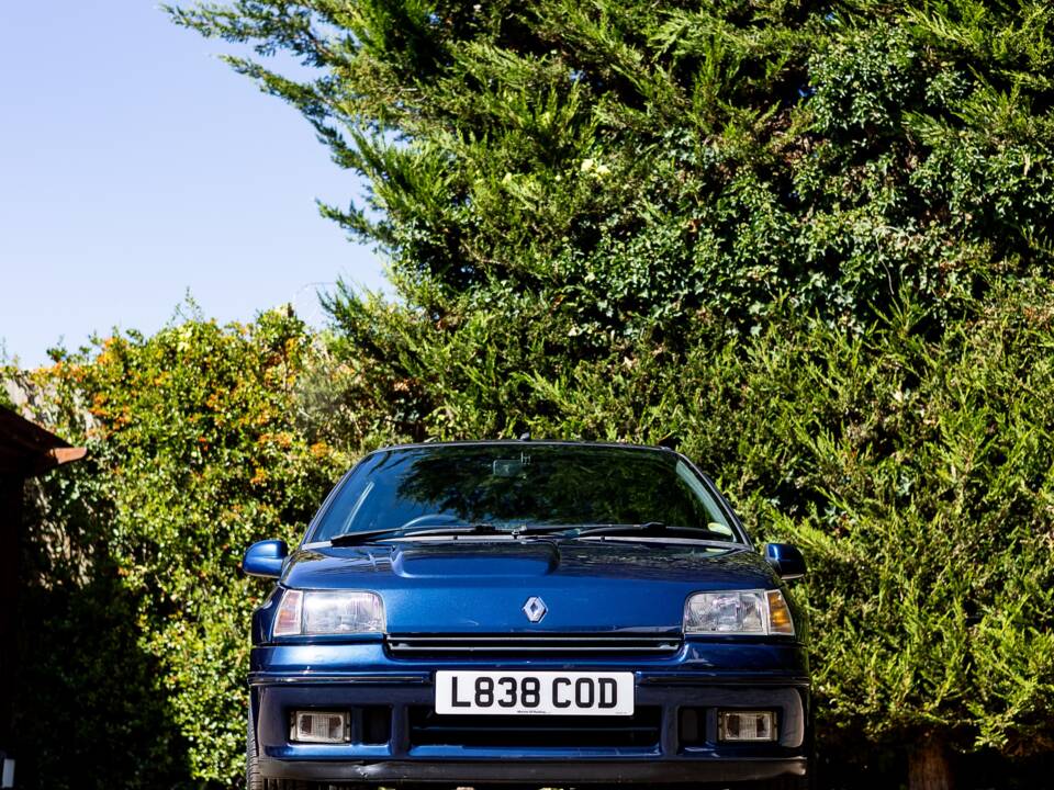 Imagen 28/48 de Renault Clio I Williams (1993)