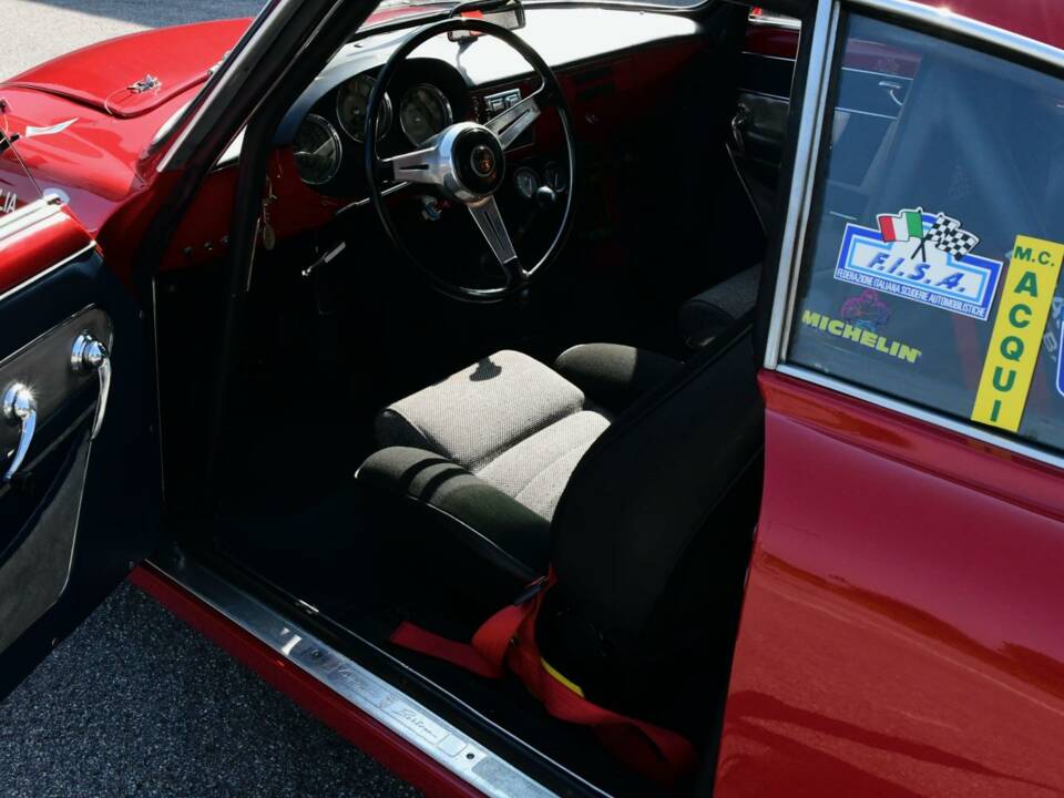 Image 34/50 of Alfa Romeo Giulietta Sprint (1961)