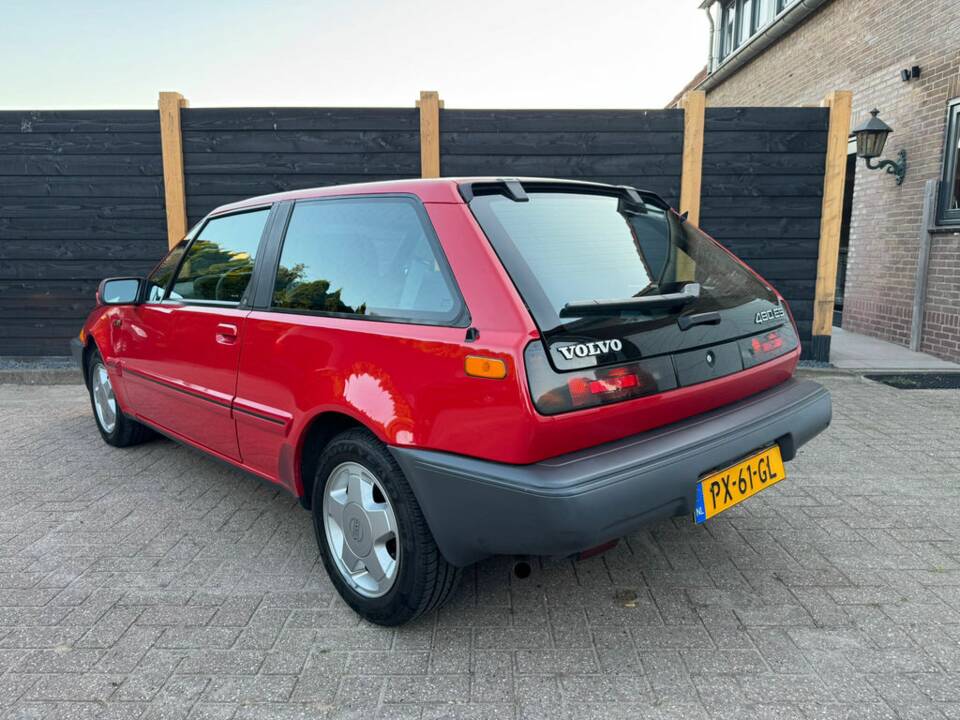 Image 7/8 of Volvo 480 ES (1988)