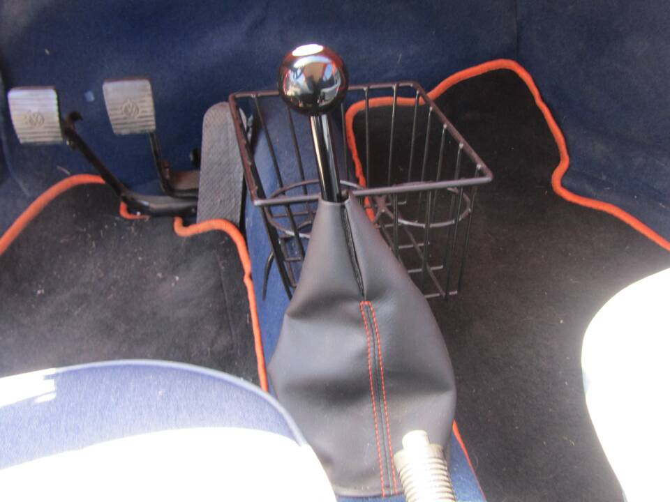 Afbeelding 14/47 van Volkswagen Kever 1200 (1975)