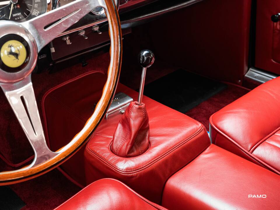 Bild 28/31 von Ferrari 250 GT Pininfarina Coupe (1959)