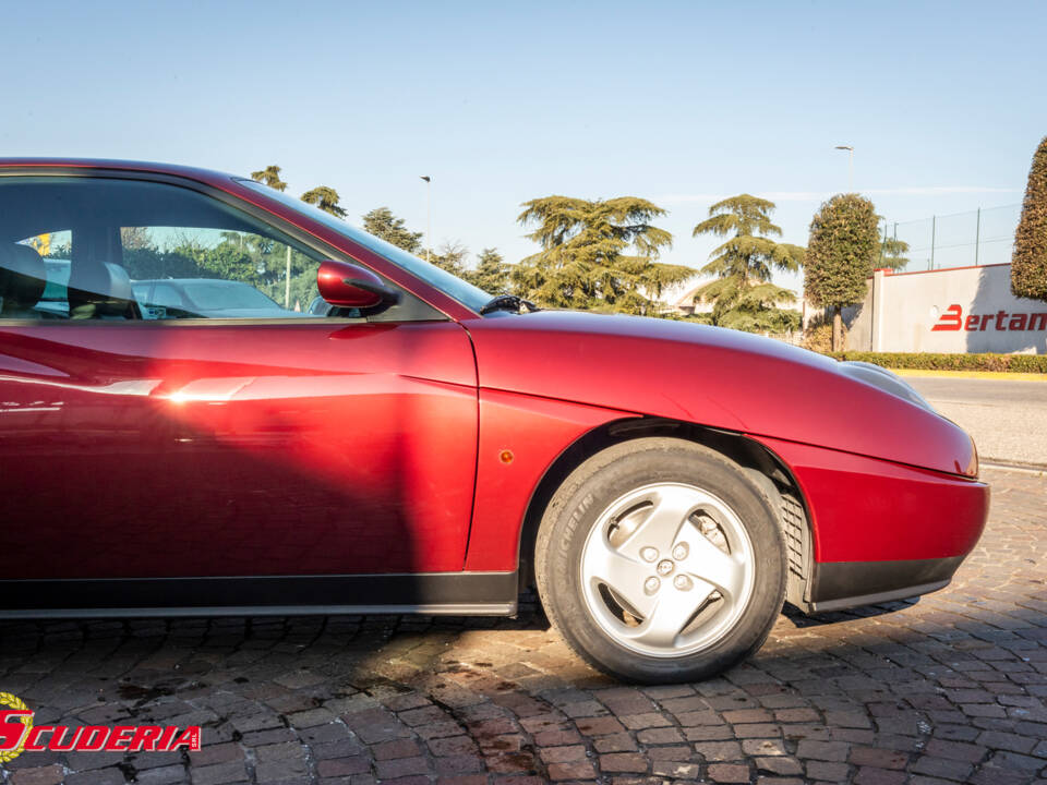 Image 17/29 of FIAT Coupé 2.0 16V (1996)